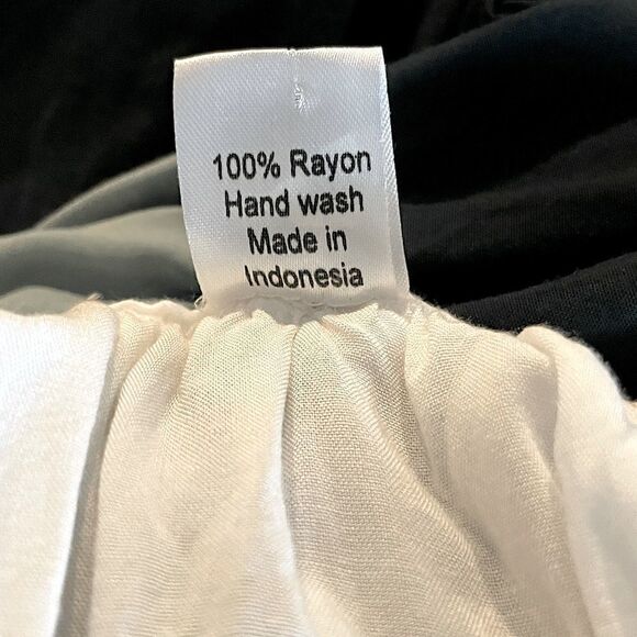 New! Made in Bali Blue and White Hand-Dyed Summer Dress. One Size (fits like L). - Picture 5 of 6